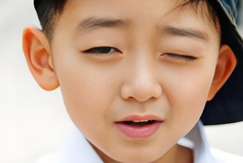 º¢×ÓÀÏÊÇÕ£ÑÛ¾¦µÄÔÒò